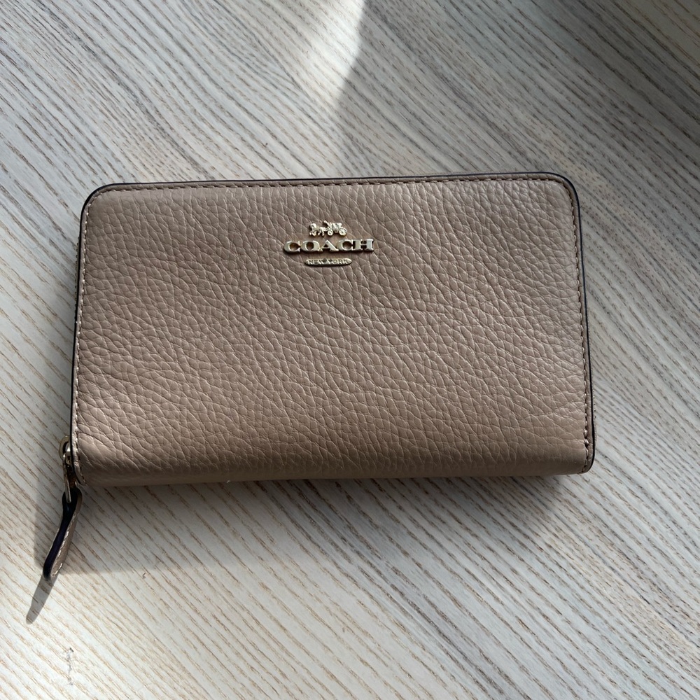 Coach Tan Leather Wallet